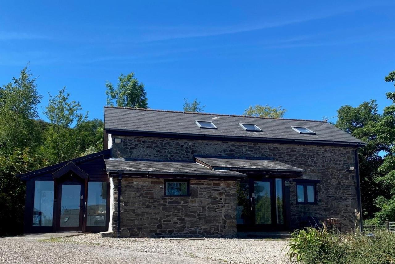 Upper Grippath Farm Holiday Cottages Newport  Eksteriør billede