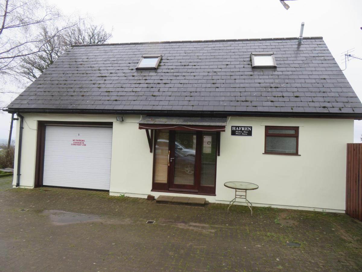Upper Grippath Farm Holiday Cottages Newport  Eksteriør billede